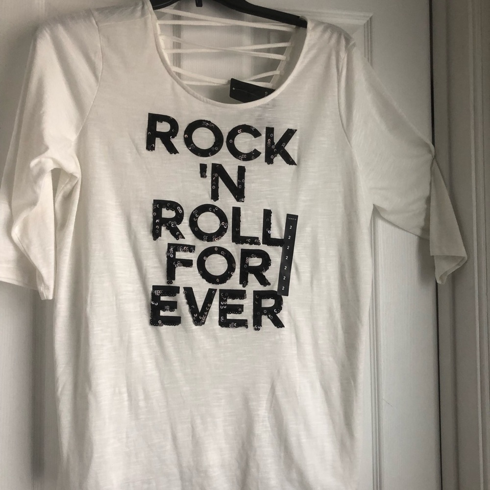 Torrid NWT- White Tunic